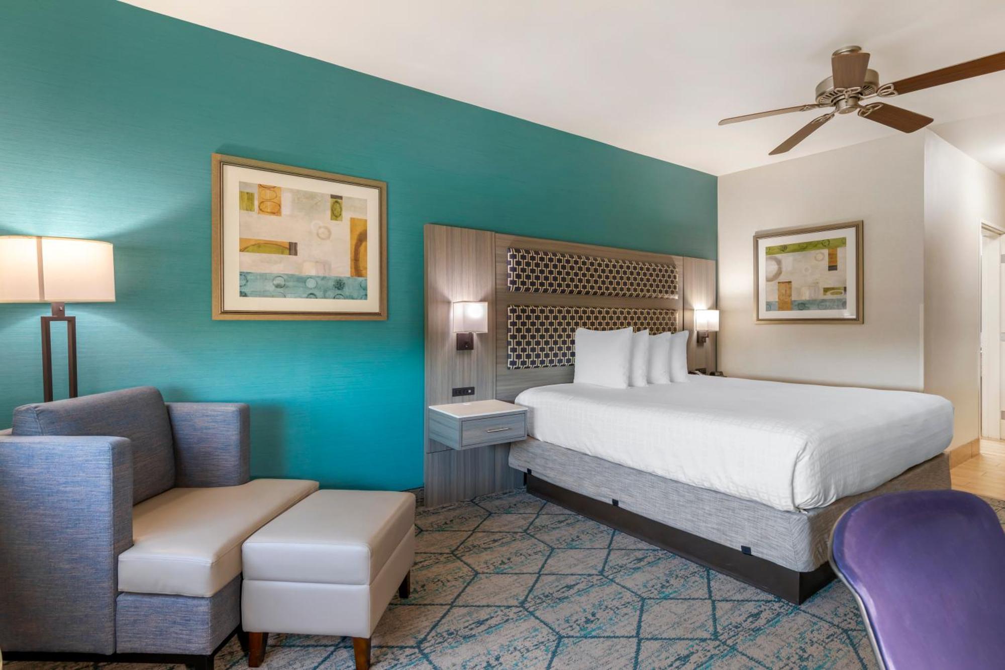 Best Western Plus Wasco Inn & Suites Extérieur photo